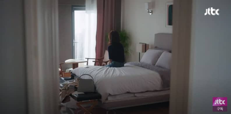 Ji Sun-Woo's Home
